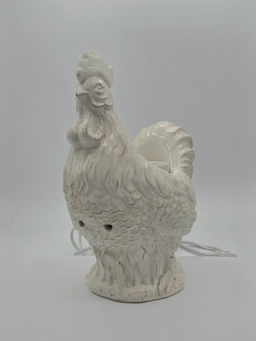 Scentsy White Ceramic Rooster Chanticleer Wax Warmer w/Original Box